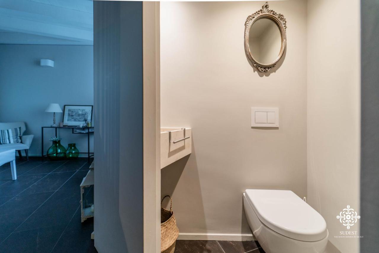 Ortigia Charming Suite Syracuse Exterior photo