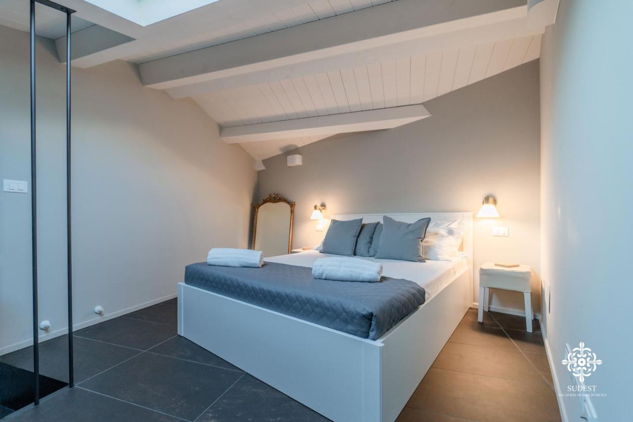 Ortigia Charming Suite Syracuse Exterior photo