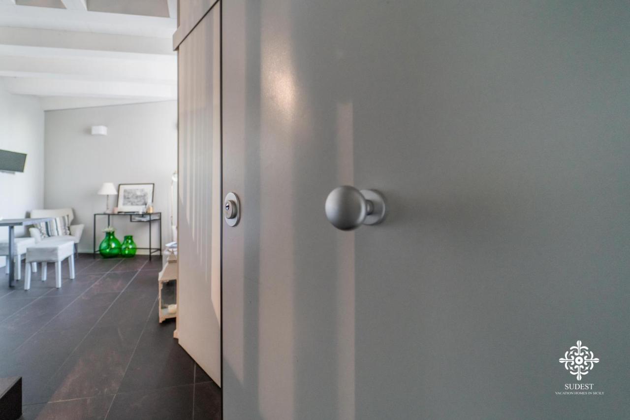 Ortigia Charming Suite Syracuse Exterior photo