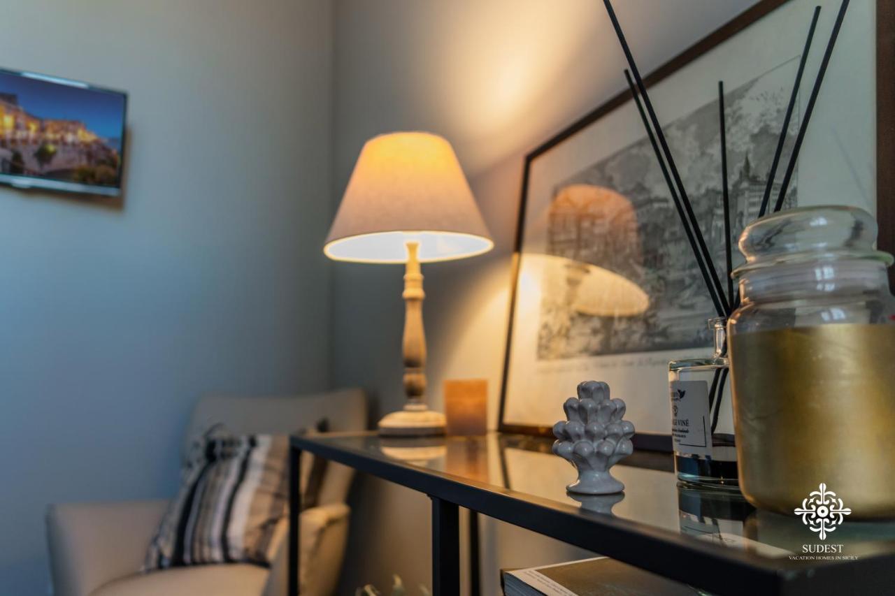 Ortigia Charming Suite Syracuse Exterior photo